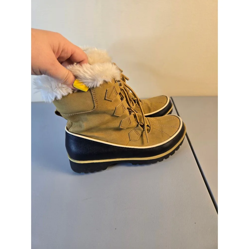 Women's Esprit Tan & Black Faux Fur Winter Boots Size 7